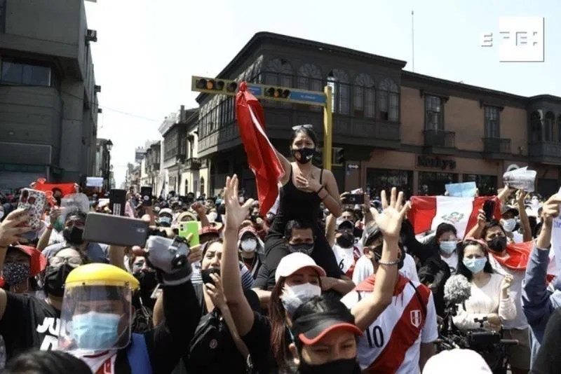 Impeachment, Civil Unrest, and the Emergence of a Powerful New Generation in Peru