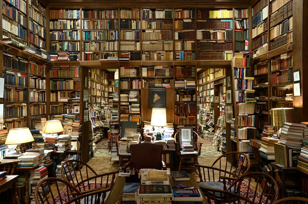 https://www.nytimes.com/2022/01/15/style/richard-macksey-library.html