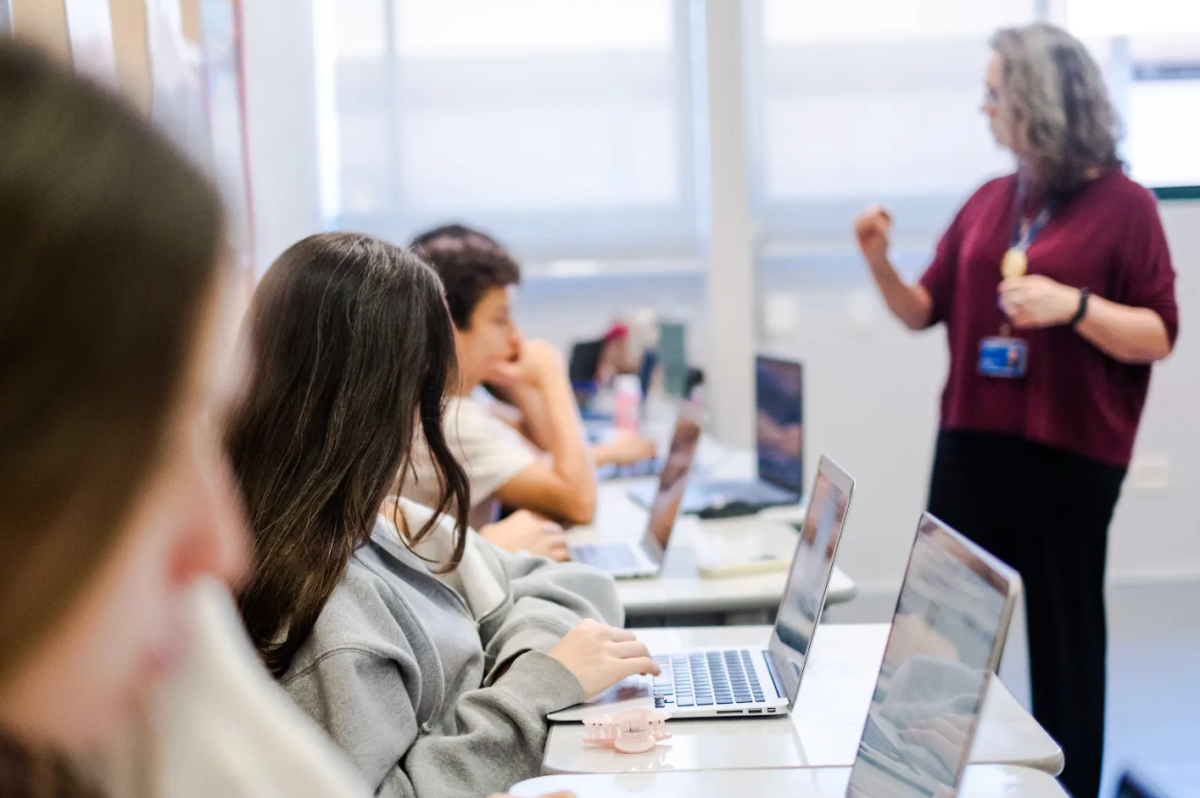 AI in Education: A Tool for Growth or a Shortcut to Dependence?
